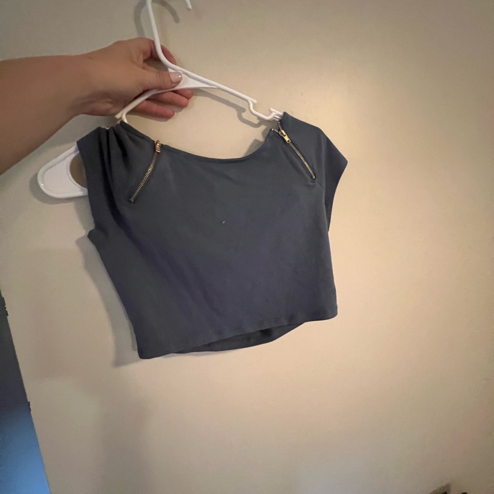 Charlotte Russe Gray Cap Sleeve Crop Top